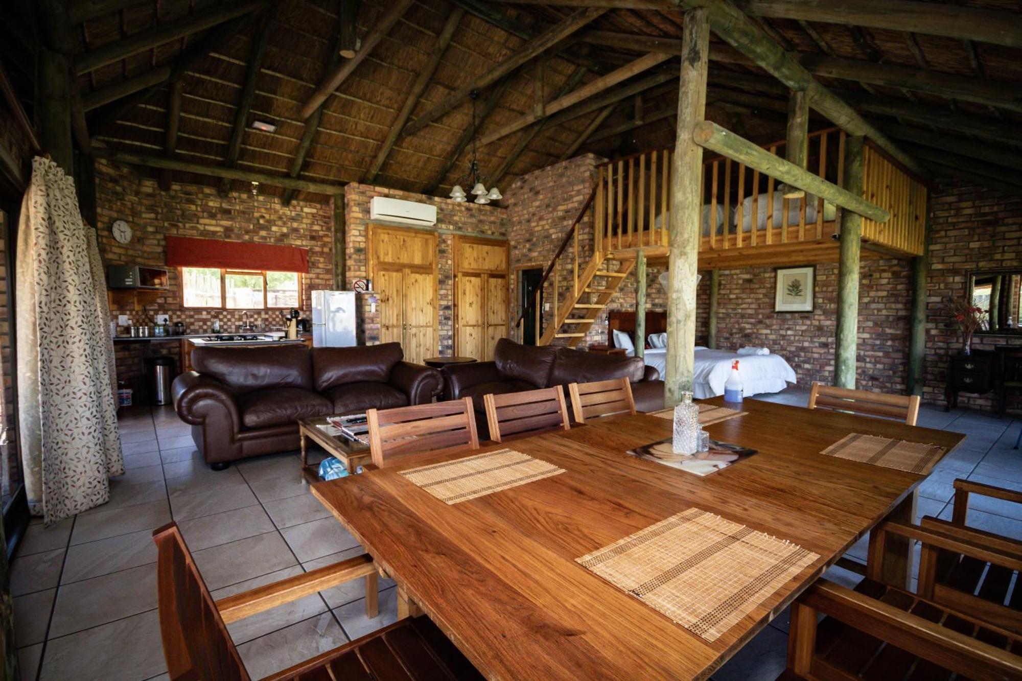 Tarantula Guest House Calvinia Extérieur photo