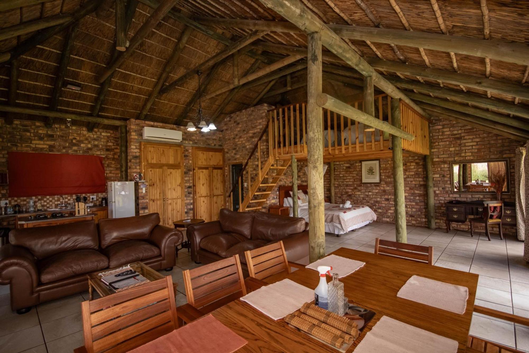 Tarantula Guest House Calvinia Extérieur photo