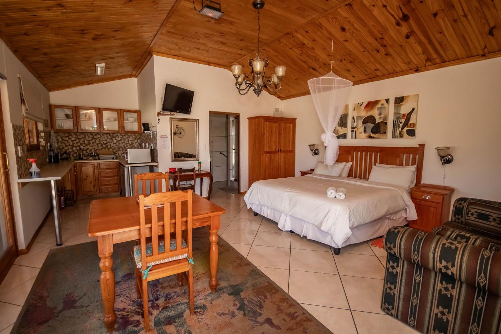 Tarantula Guest House Calvinia Extérieur photo
