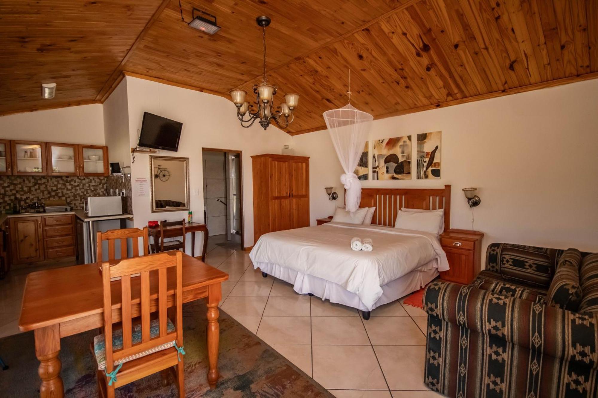Tarantula Guest House Calvinia Extérieur photo